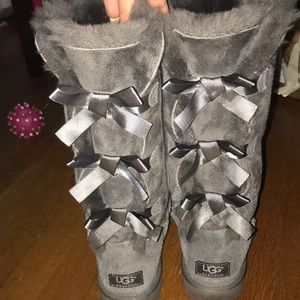 Tall Bailey Bow Tie Uggs